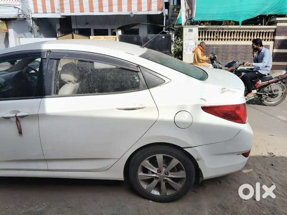 Hyundai Verna 1.4 Vtvt 2012