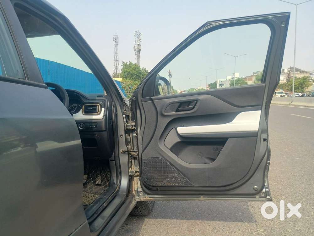 Tata Punch 1.2 Revotron Accomplished Dazzle Pack Mt, 2022, Petrol