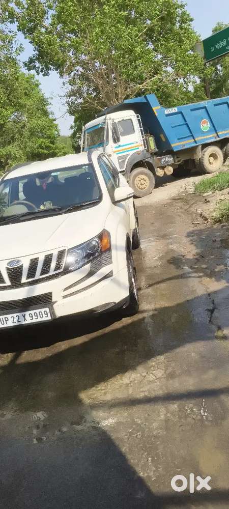 Mahindra Xuv500 Lene Bale Hi Massage Kare