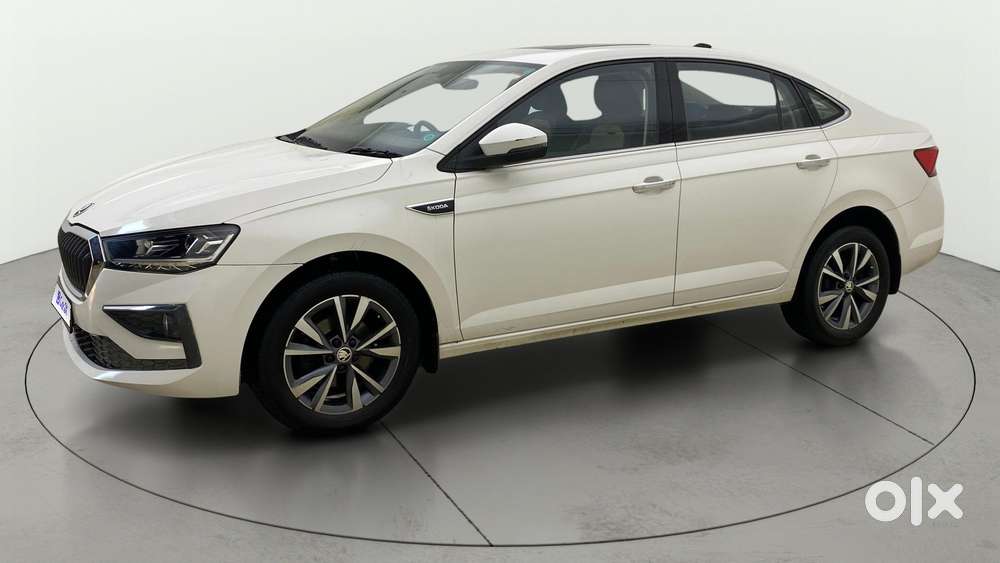Skoda Slavia 1.0 Tsi Style At, 2022, Petrol