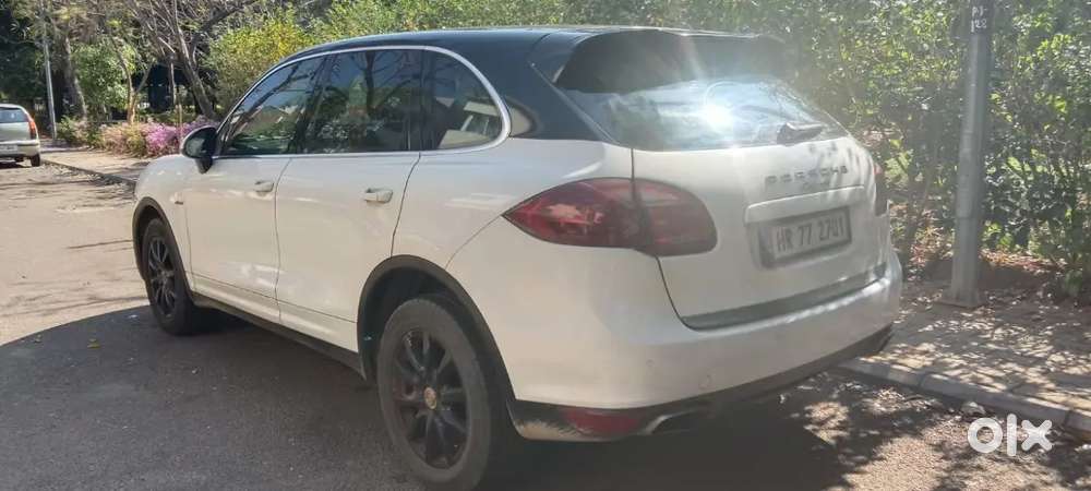 Porsche Cayenne 2011