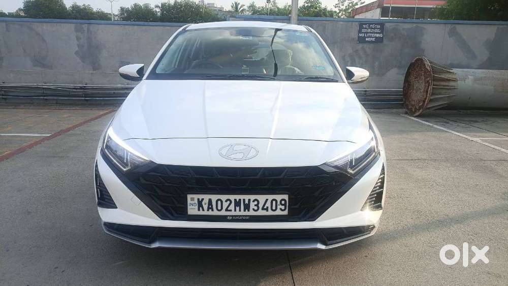 Hyundai I20 Asta (o) 1.2 Mt, 2025, Petrol