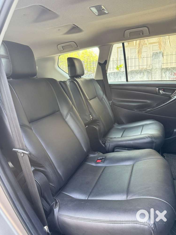 Toyota Innova Crysta 2.7 Gx Mt, 2021, Diesel