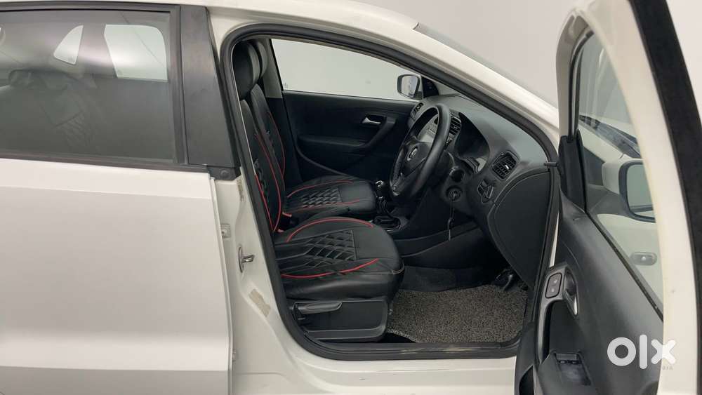 Volkswagen Polo Petrol Trendline 1.2l, 2015, Petrol