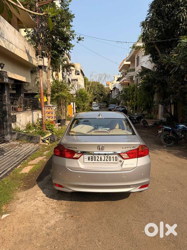 Honda City 2016 Petrol Well Maintained With 5 Years Tax Paid