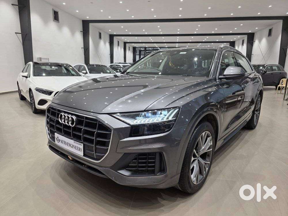 Audi Q8 Limited Edition, 2023, Petrol