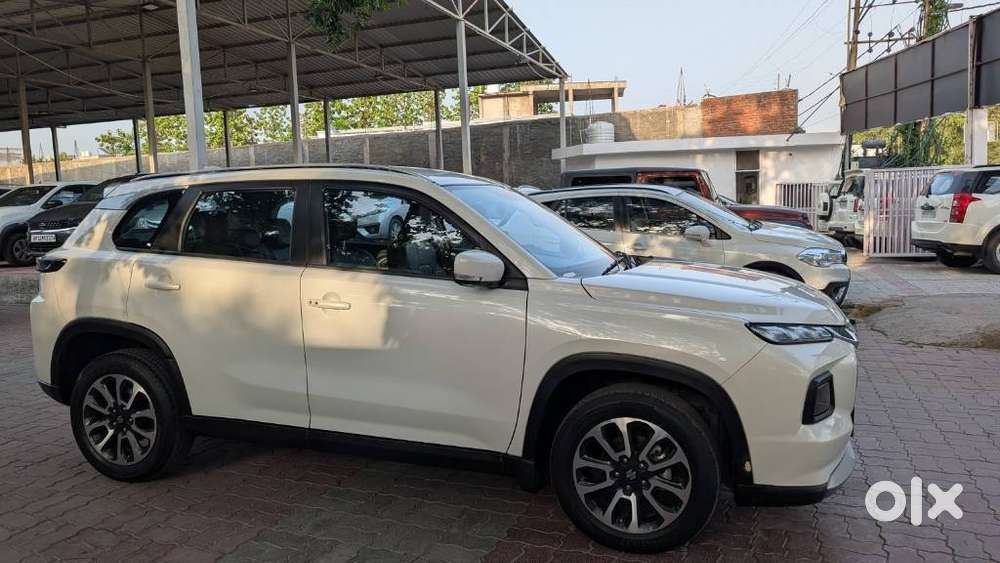 Maruti Suzuki Grand Vitara 1.5 Sigma Smart Hybrid, 2025, Petrol