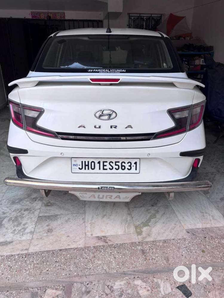 Hyundai Aura 2022 Cng & Hybrids Well Maintained