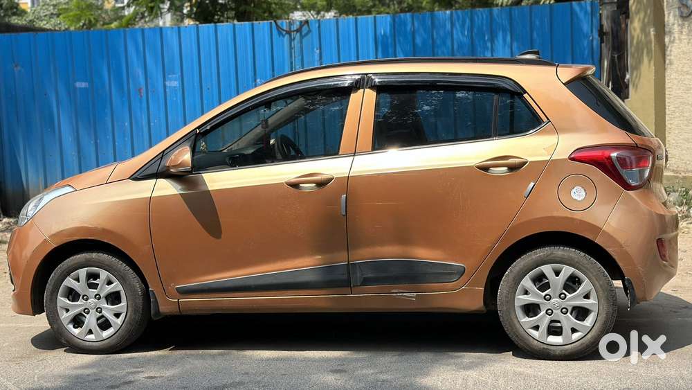 Hyundai Grand I10 Sportz, 2016, Petrol