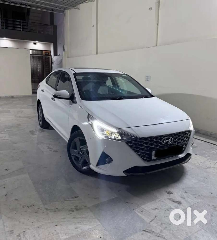 Hyundai Verna 2021 Diesel 98000 Km Driven