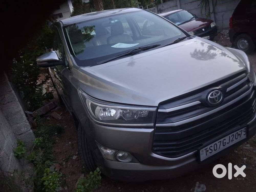 Toyota Innova Crysta 2.4 G Plus Mt 8 Str, 2018, Diesel