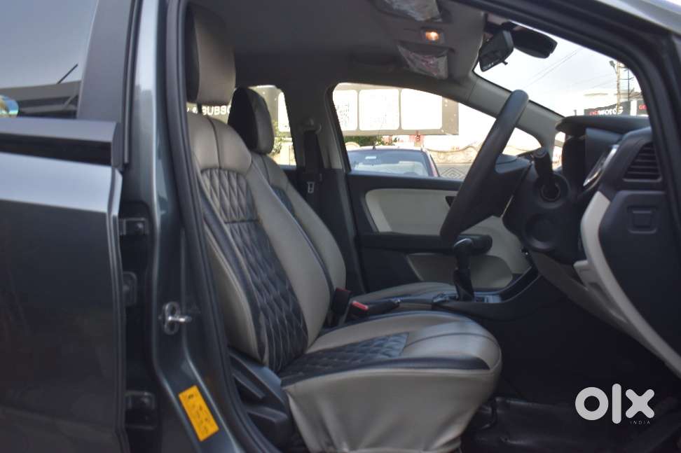 Tata Altroz 1.2 Xt, 2023, Petrol