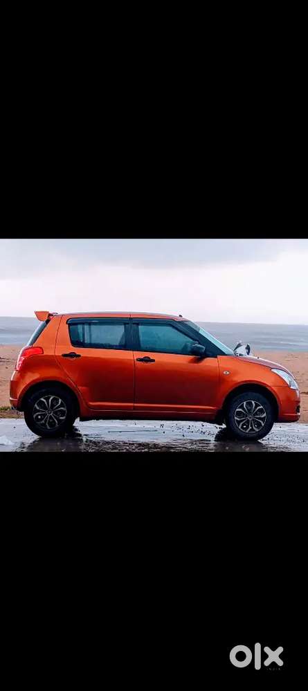1gen Swift Maruti Suzuki Petrol 2005 Variant