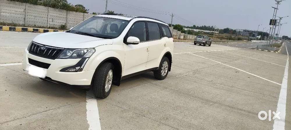 Xuv 500 W10