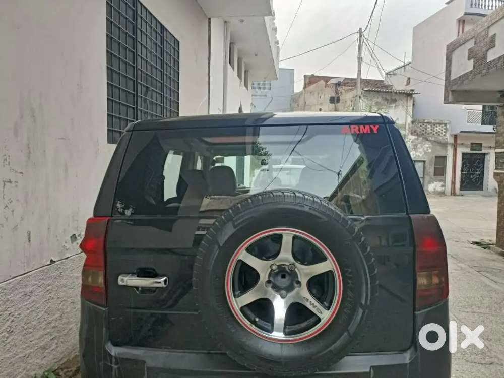 Mahindra Tuv 300 2016