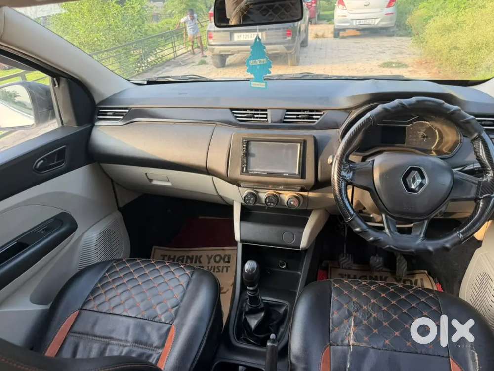Renault Triber 1.0 Rxl 2021    7 Seater Vehicles