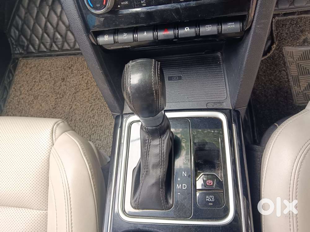 Mahindra Xuv700 2.2 Ax 7 Diesel Mt Luxury Pack Str, 2022, Diesel