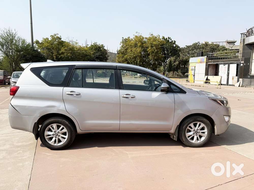 Toyota Innova Crysta, 2018