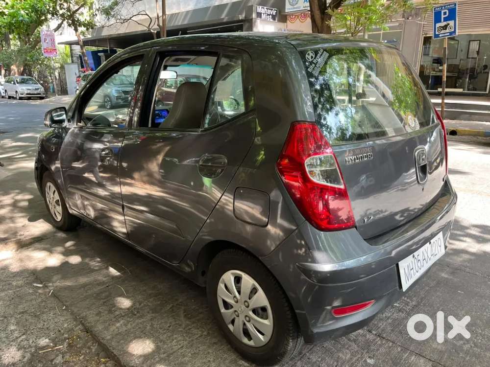 Hyundai I10 2011 Petrol 74000 Km Driven