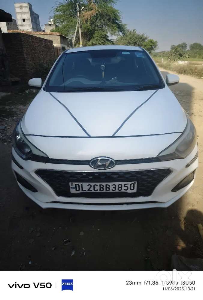Hyundai Elite I20 2020 Petrol 61000 Km Driven