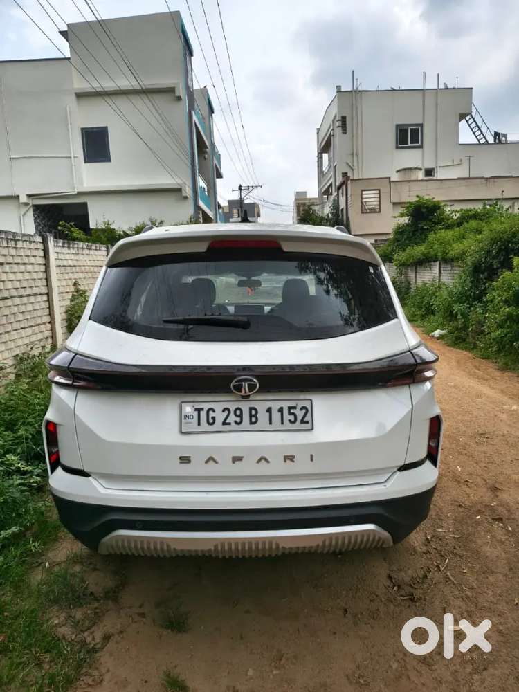 Tata Safari 2025 Diesel 38000 Km Driven