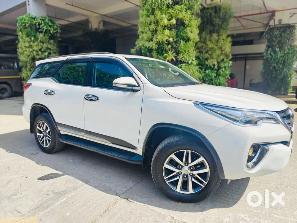 Toyota Fortuner 2017 Diesel 80000 Km Driven