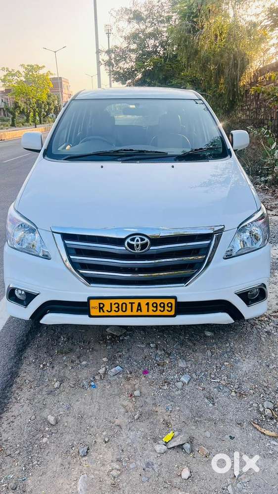 Toyota Innova Diesel 2015