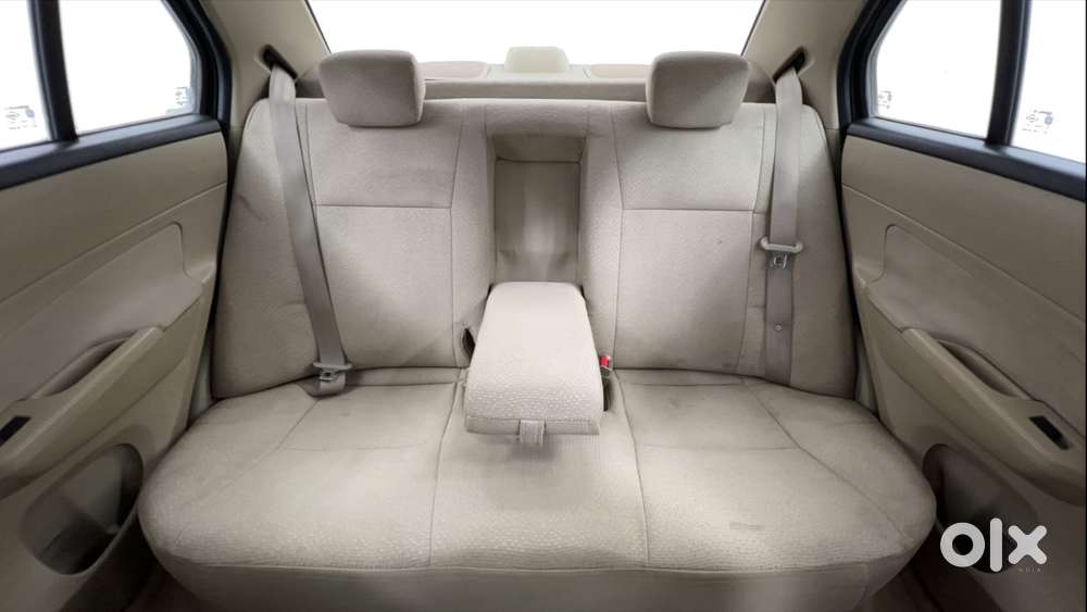 Maruti Suzuki Swift Dzire 1.3 Vxi, 2013, Petrol