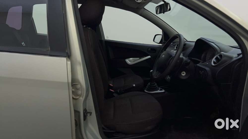 Ford Figo Petrol Zxi, 2012, Petrol