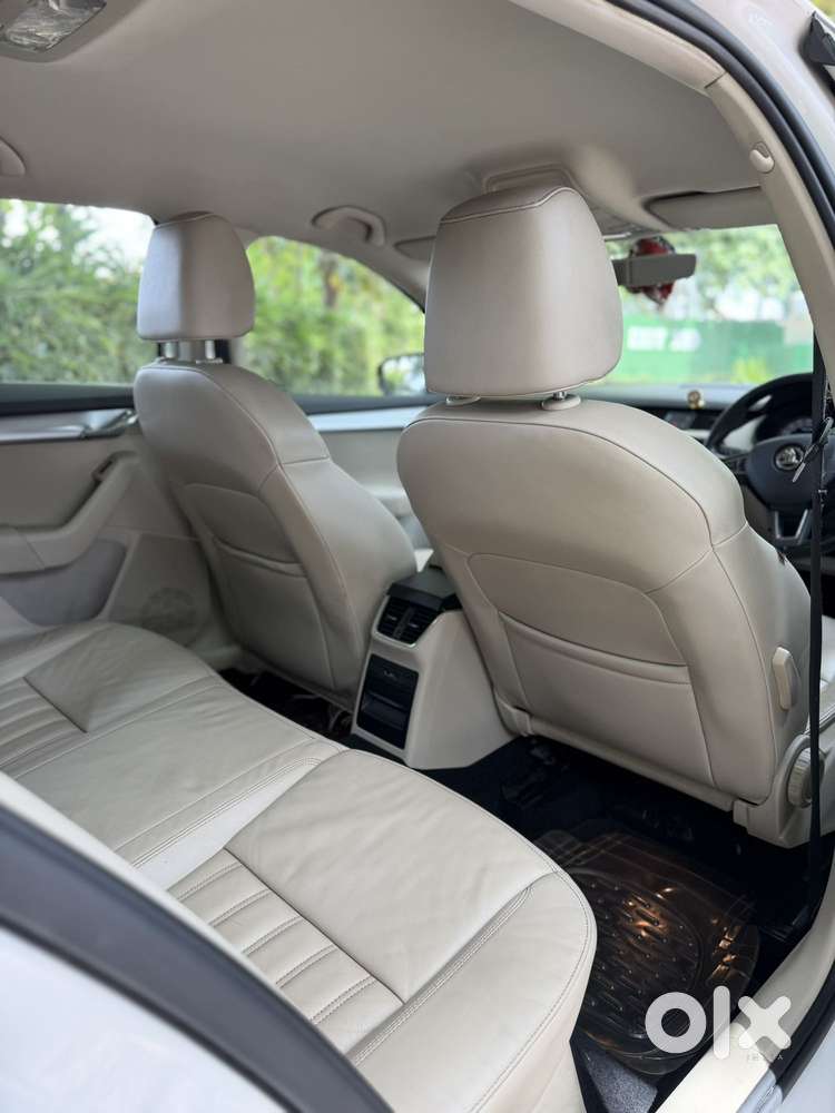 Skoda Octavia 2.0 Tdi Style Plus At, 2017, Diesel