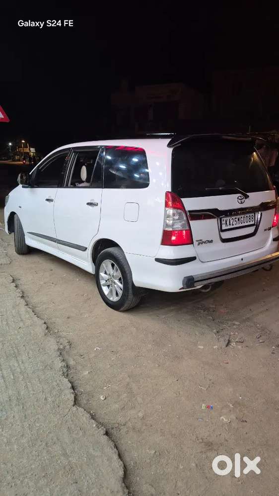 Toyota Innova 2.5 G Diesel 2010 Mobile 8296sewn09835