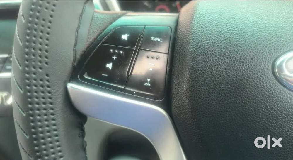 Mahindra Kuv 100 2016