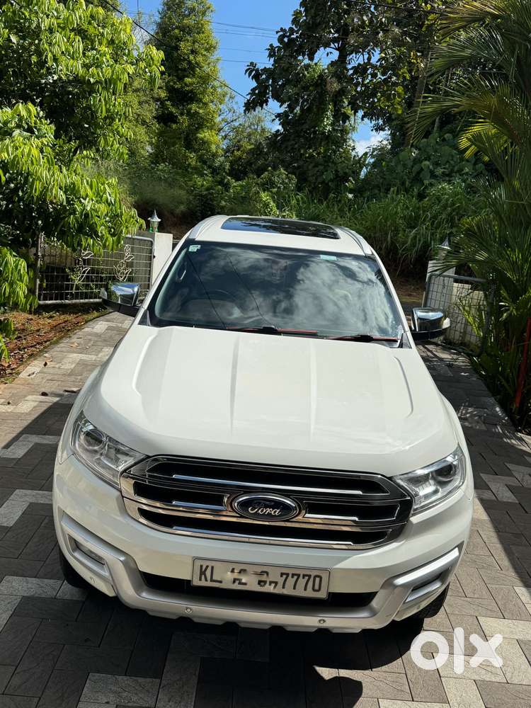 Ford Endeavour 2.2 Titanium 4x2 At, 2019, Diesel