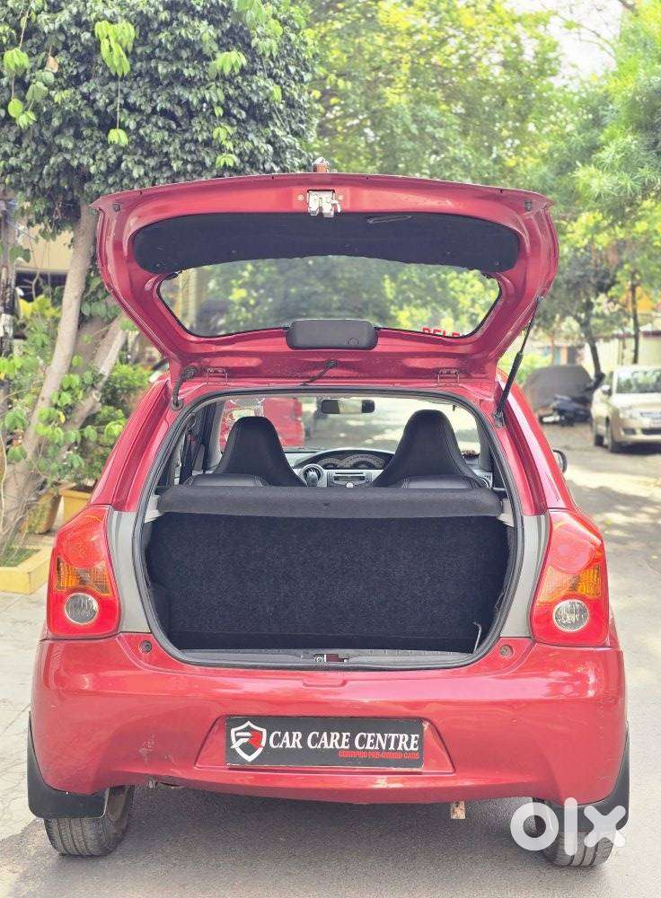 Toyota Etios Liva 2011-2012 Vx, 2011, Petrol