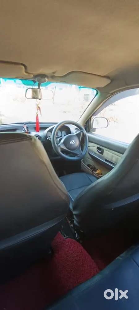 1. Alloy Wheels Installed 2. Recently Battery Installed. 3. Cng 32 Km