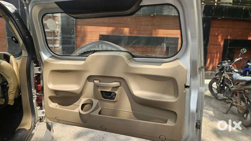 Mahindra Tuv 300 Mhawk100 T8, 2017, Diesel