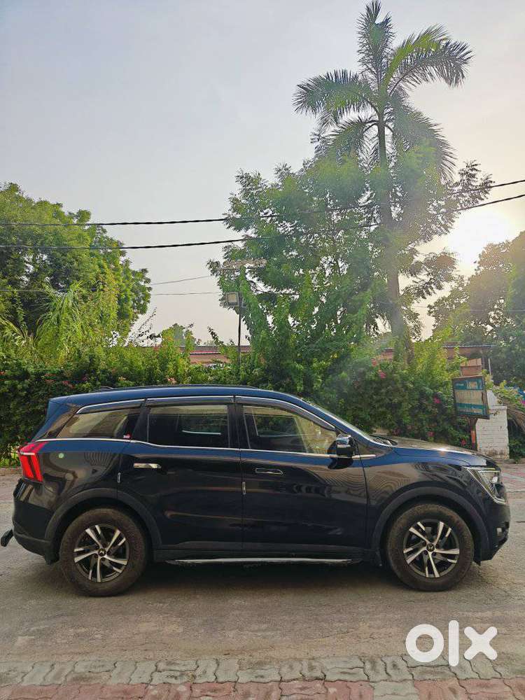 Mahindra Xuv700 2.2 Ax 5 Diesel At 7 Str, 2023, Diesel