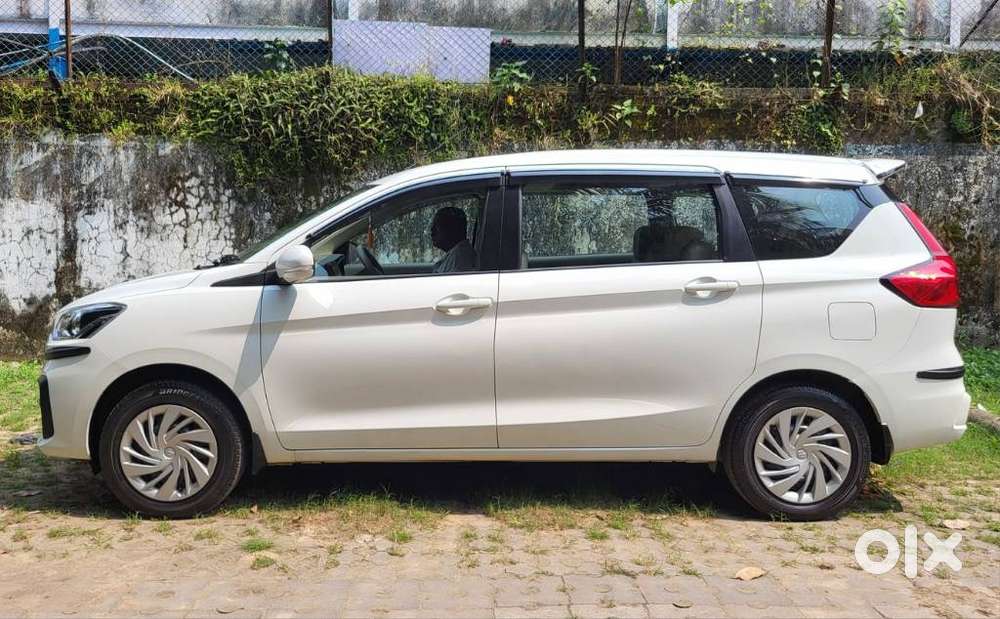 Maruti Suzuki Ertiga 1.5 Vxi Shvs, 2025, Petrol