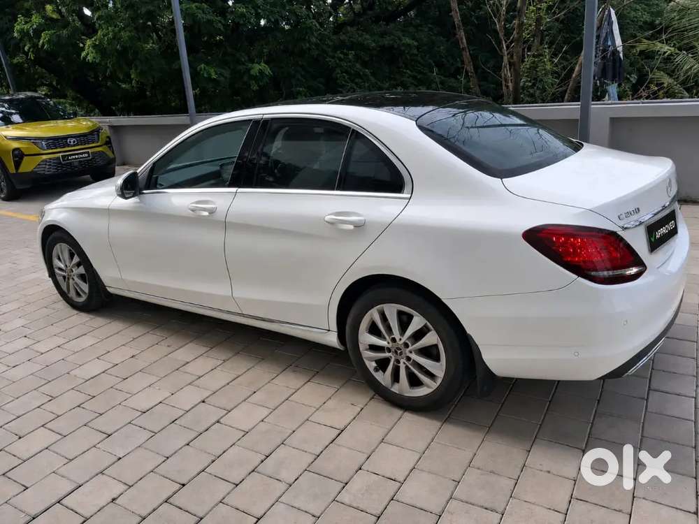 Mercedes-benz C Class 2001 Petrol Automatic 2021