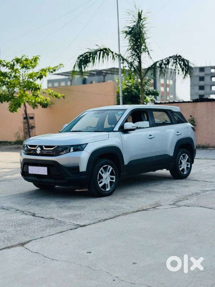 Maruti Suzuki Brezza 1.5 Lxi Cng, 2023, Cng & Hybrids