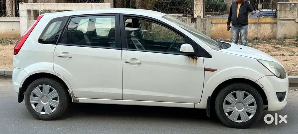 Ford Figo 1.2 Duratec Petrol Zxi, 2011, Petrol