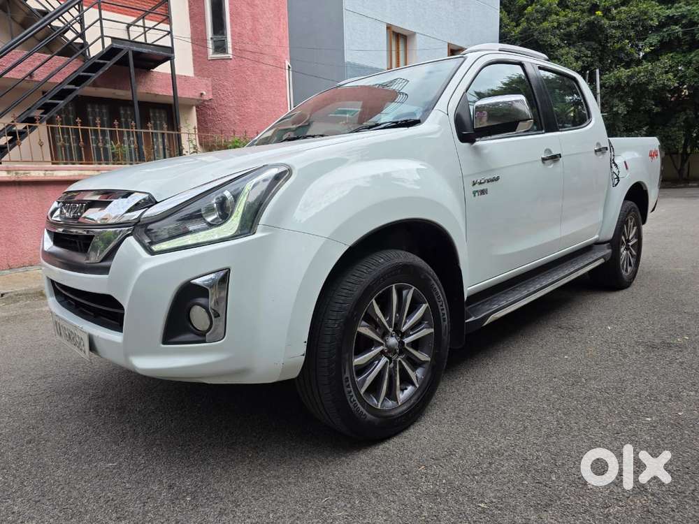 Isuzu V-cross Z 4x4 Mt, 2020, Diesel