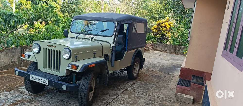Mahindra Jeep 2004 Diesel Well Maintained