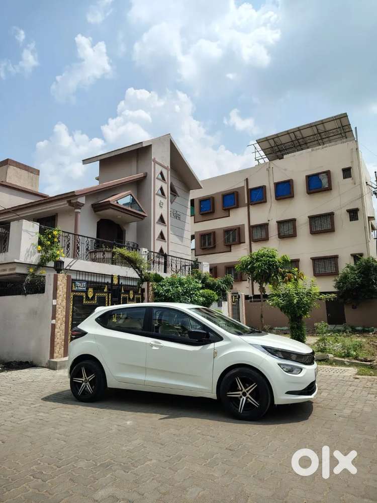 Tata Altroz 1.2 Xt, 2021, Petrol