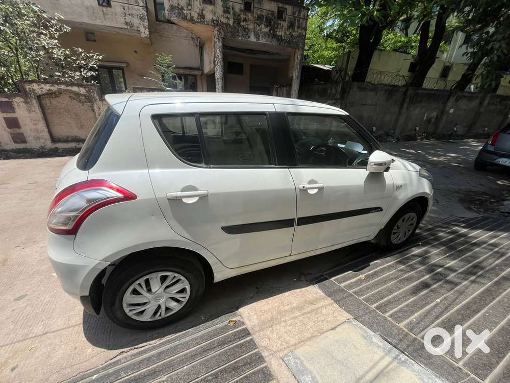 Maruti Suzuki Swift Petrol 2015