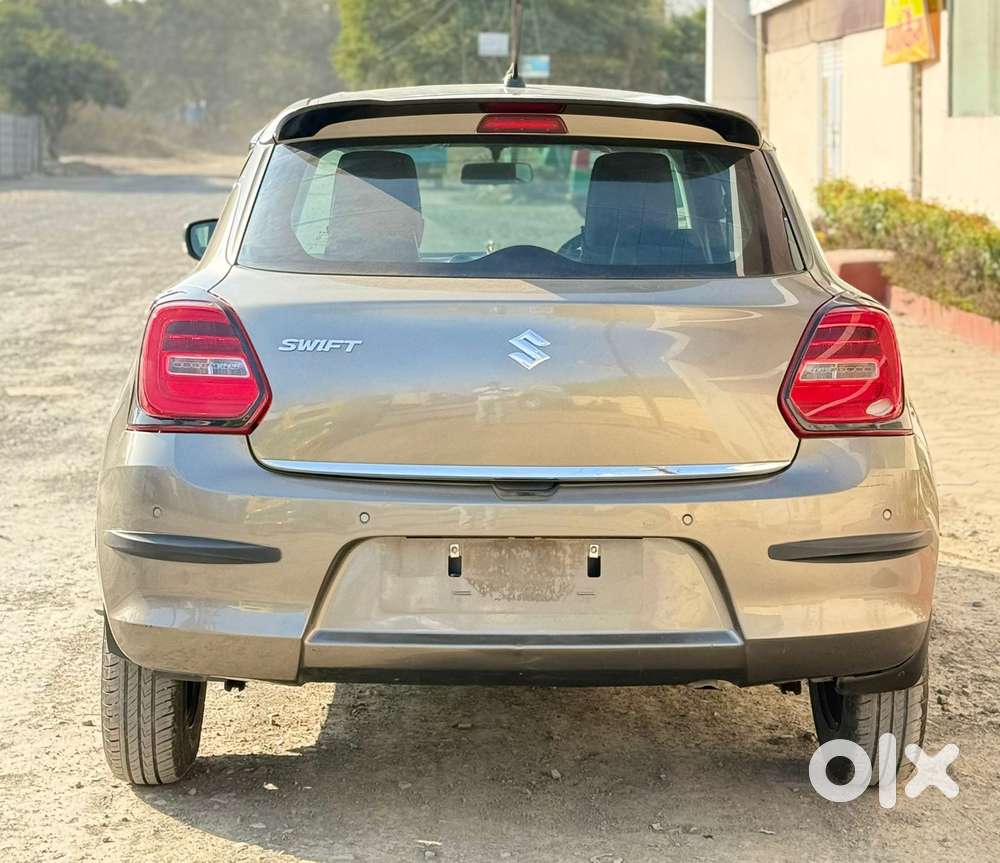 Maruti Suzuki Swift Vxi Optional, 2023, Petrol