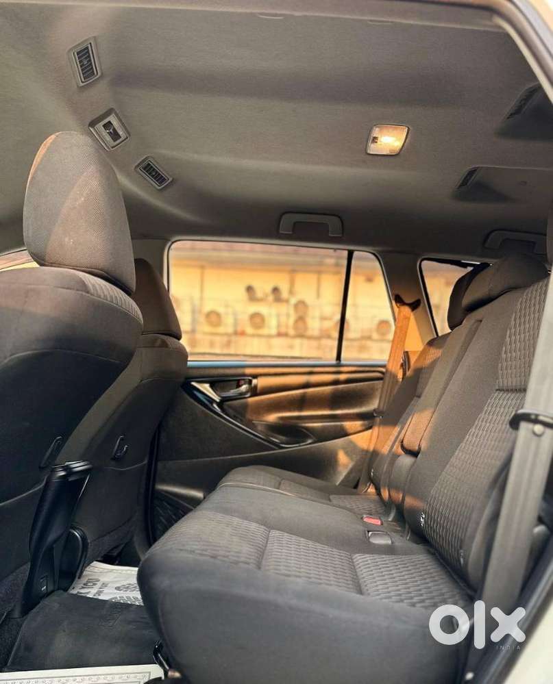 Toyota Innova Crysta 2.4 G Mt 8s, 2021, Diesel