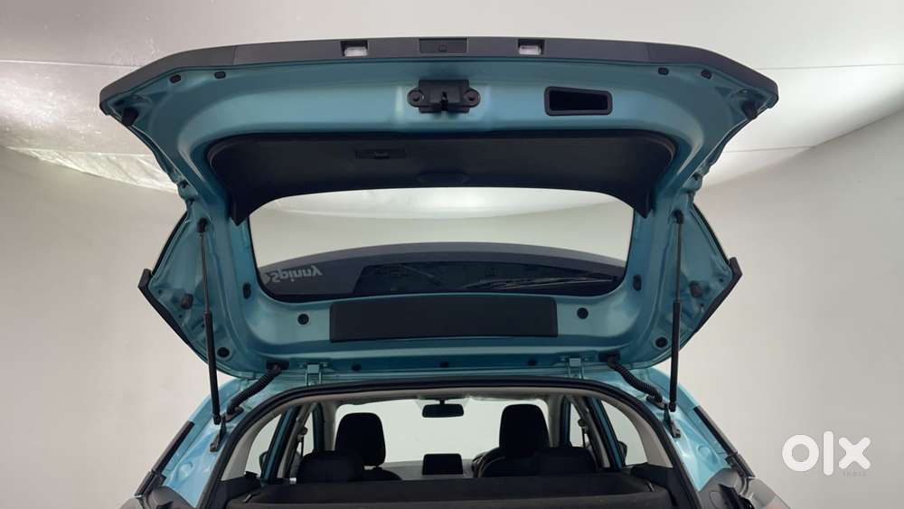 Tata Nexon Creative 1.2 Revotron Petrol 6 Mt, 2023, Petrol