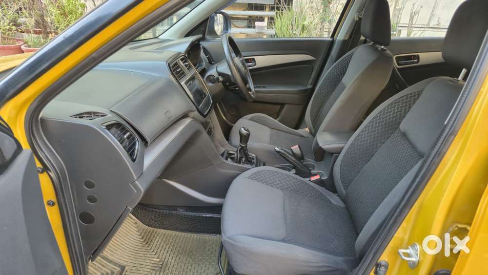 Maruti Suzuki Vitara Brezza Zdi Plus Dual Tone, 2017, Diesel