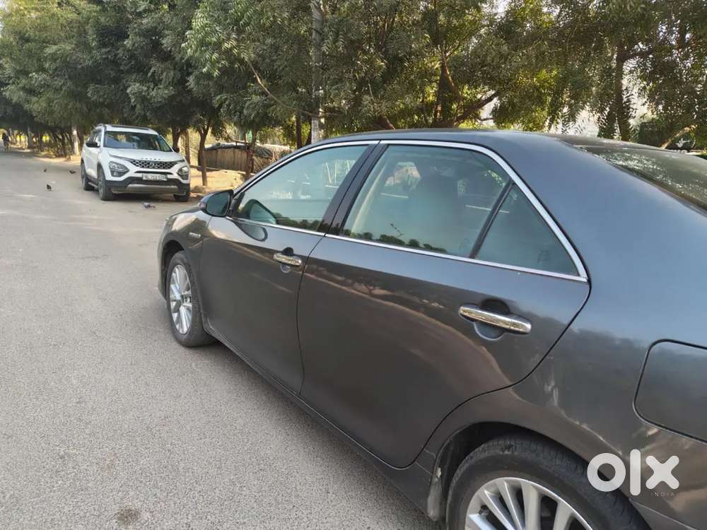 Toyota Camry 2016 Cng & Hybrids 113000 Km Driven